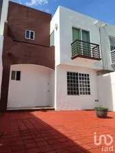 NEX-256307 - Casa en Renta, con 3 recamaras, con 1 baño, con 94 m2 de construcción en Villamarino, CP 77535, Quintana Roo.