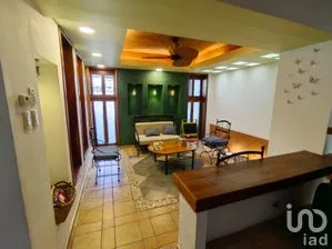 NEX-259709 - Casa en Renta, con 5 recamaras, con 4 baños, con 240 m2 de construcción en Supermanzana 39, CP 77507, Quintana Roo.