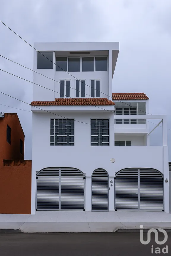Casa en Venta en Supermanzana 23 Centro, Benito Juárez, Quintana Roo | NEX-260674 | iad México | Foto 1 de 27