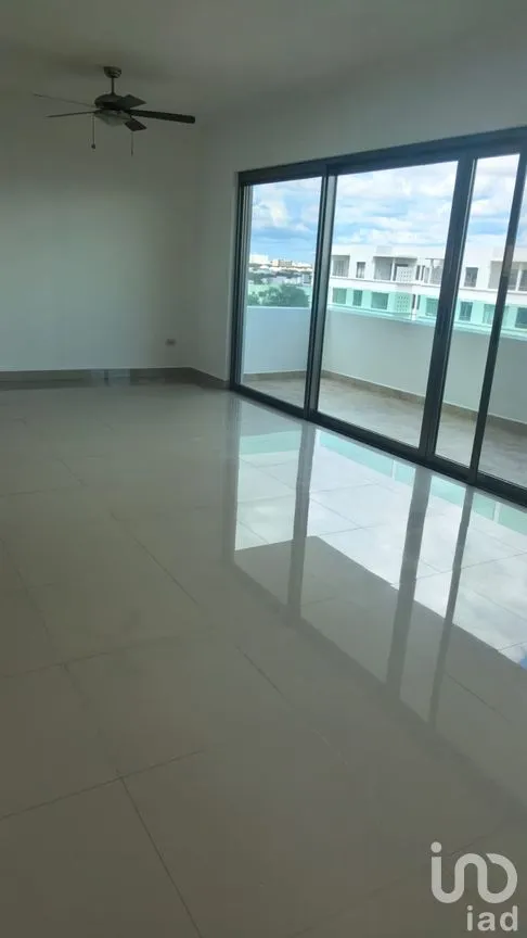 Departamento en Renta en Residencial Cumbres, Benito Juárez, Quintana Roo | NEX-287489 | iad México | Foto 2 de 24