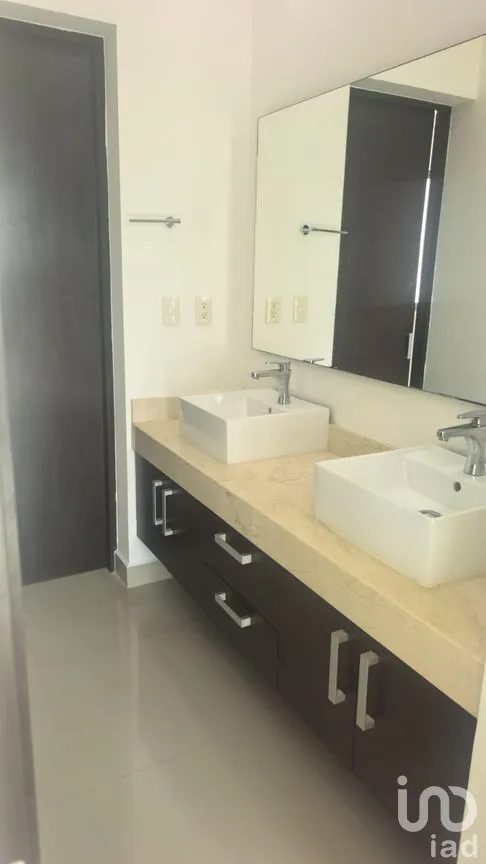 Departamento en Renta en Residencial Cumbres, Benito Juárez, Quintana Roo | NEX-287489 | iad México | Foto 15 de 32