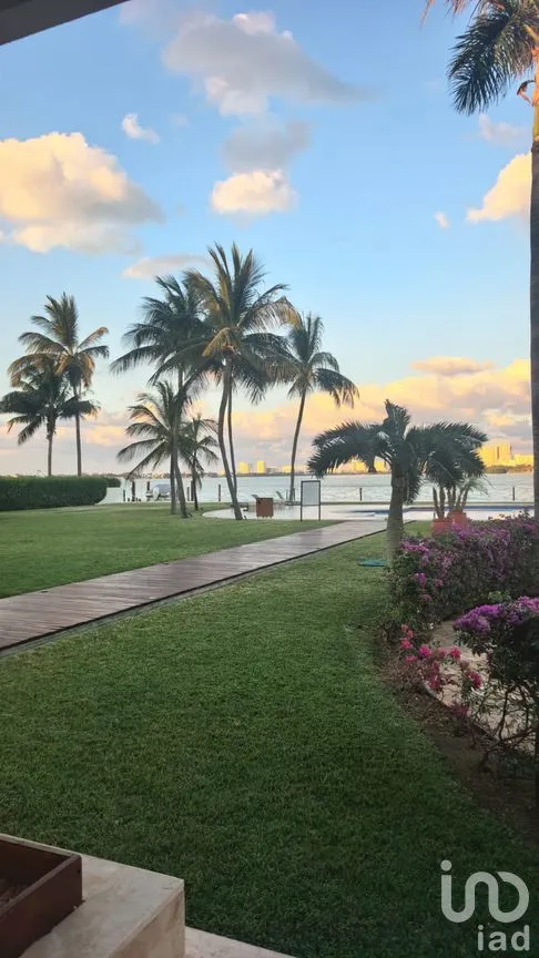 Casa en Venta en Zona Hotelera, Benito Juárez, Quintana Roo | NEX-296423 | iad México | Foto 24 de 30