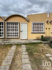 NEX-239248 - Casa en Venta, con 2 recamaras, con 1 baño, con 71 m2 de construcción.