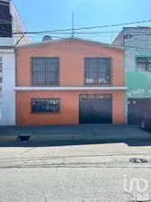 NEX-289766 - Casa en Venta, con 3 recamaras, con 2 baños, con 219 m2 de construcción en Pavón Sección Silvia, CP 57610, México.