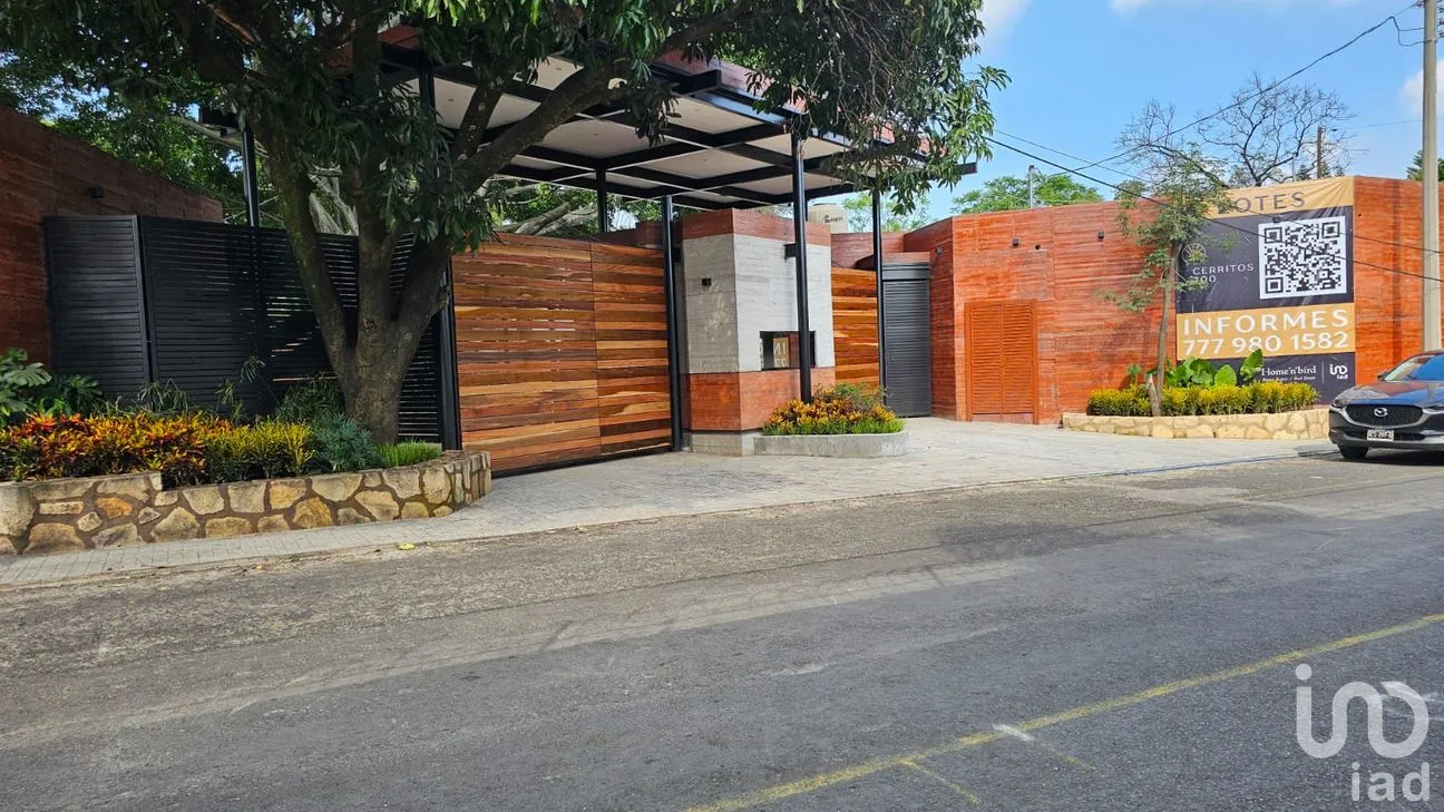 Terreno en Venta en Buenavista, Cuernavaca, Morelos | NEX-191768 | iad México | Foto 1 de 10