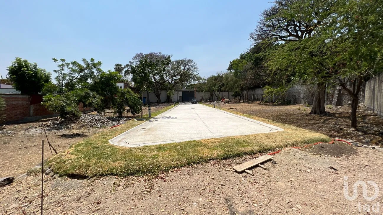 Terreno en Venta en Palmira Tinguindin, Cuernavaca, Morelos | NEX-203430 | iad México | Foto 1 de 17