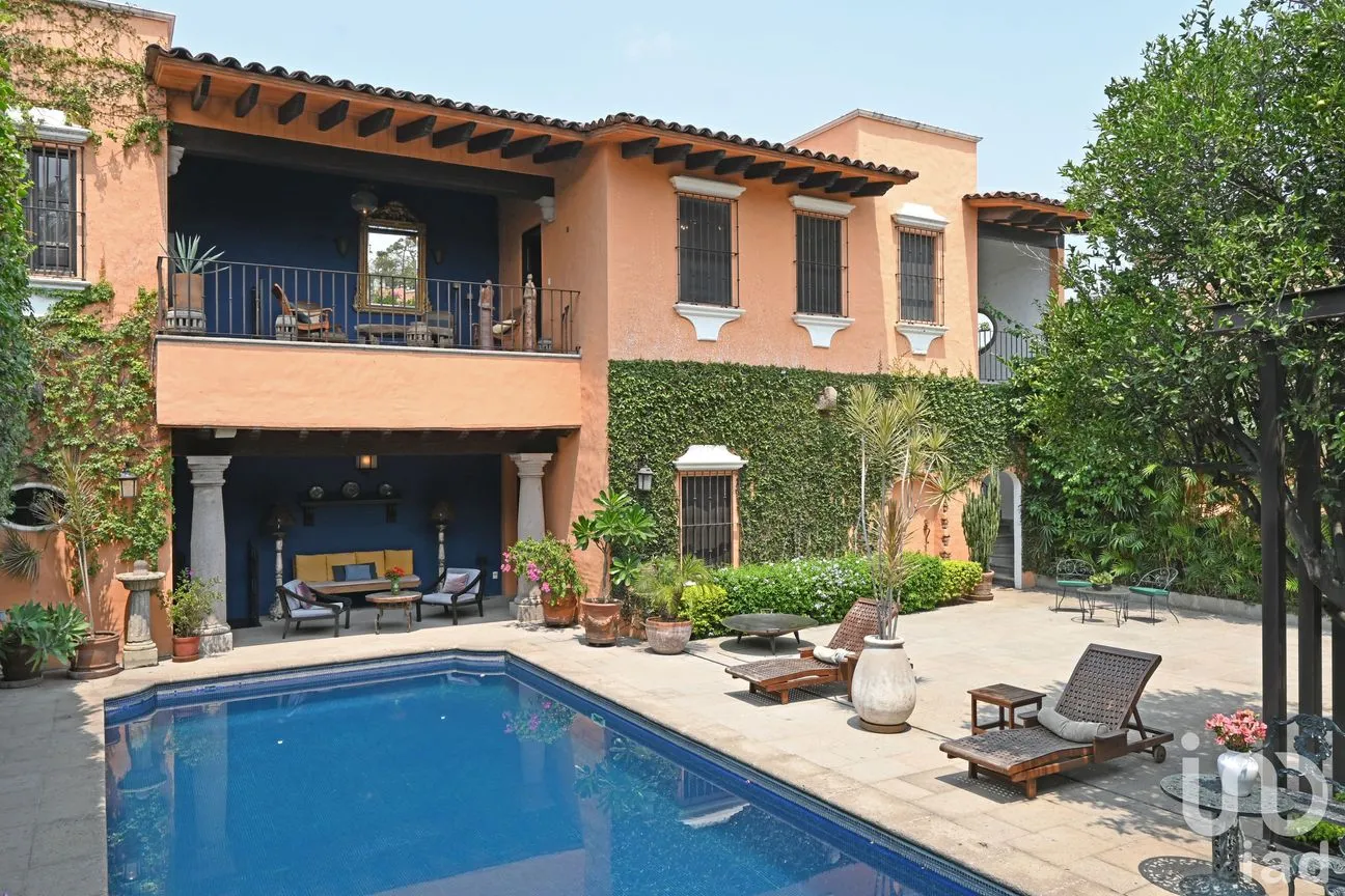 Casa en Venta en Centro SCT Morelos, Cuernavaca, Morelos | NEX-221902 | iad México | Foto 3 de 10