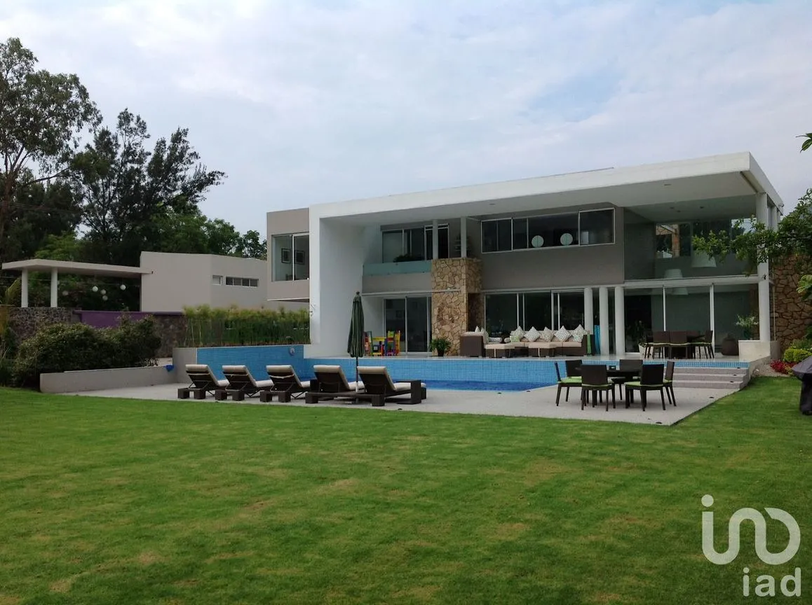 Casa en Venta en Achichipico, Tepoztlán, Morelos | NEX-243864 | iad México | Foto 2 de 10