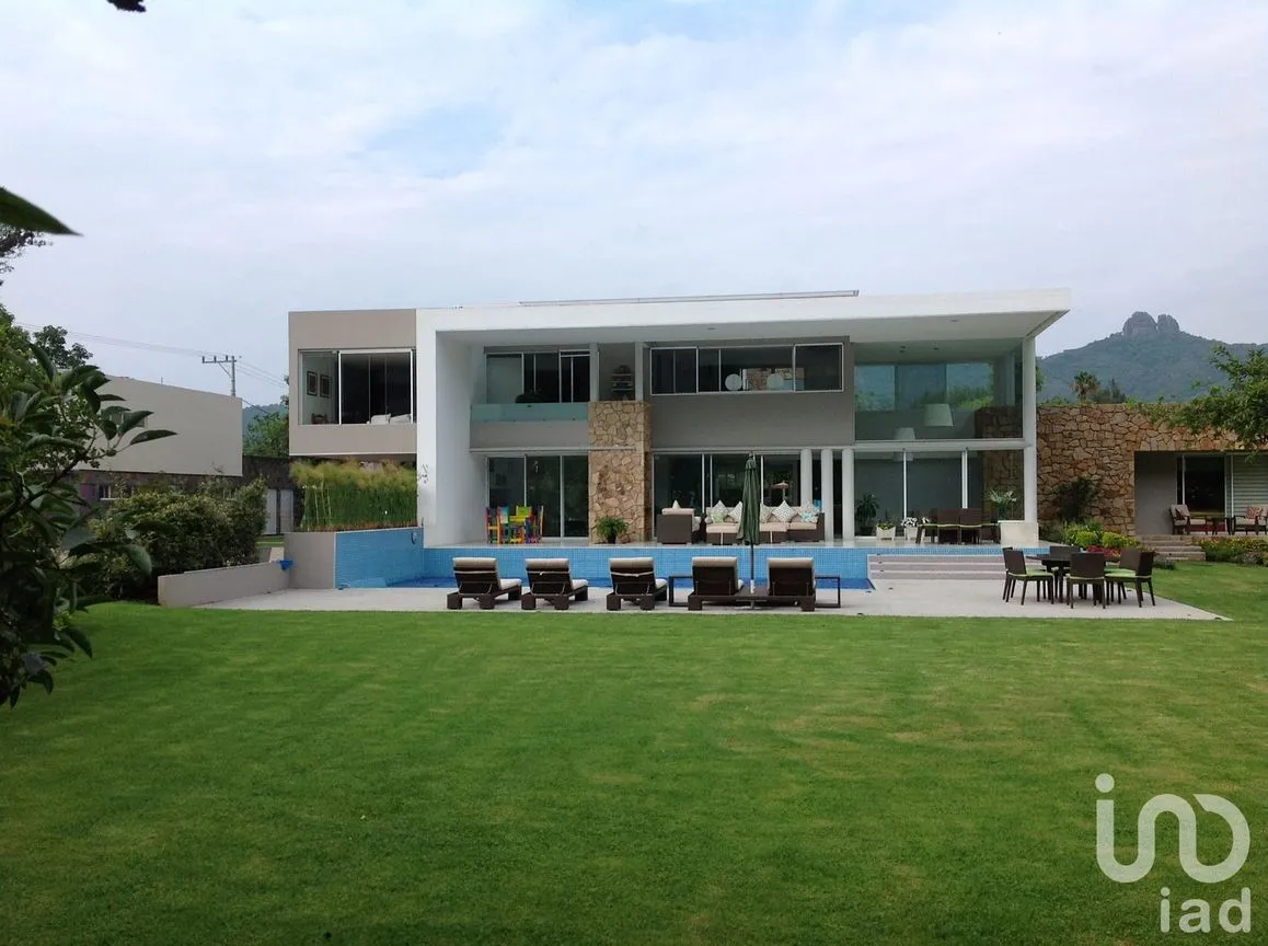 Casa en Venta en Achichipico, Tepoztlán, Morelos | NEX-243864 | iad México | Foto 3 de 10