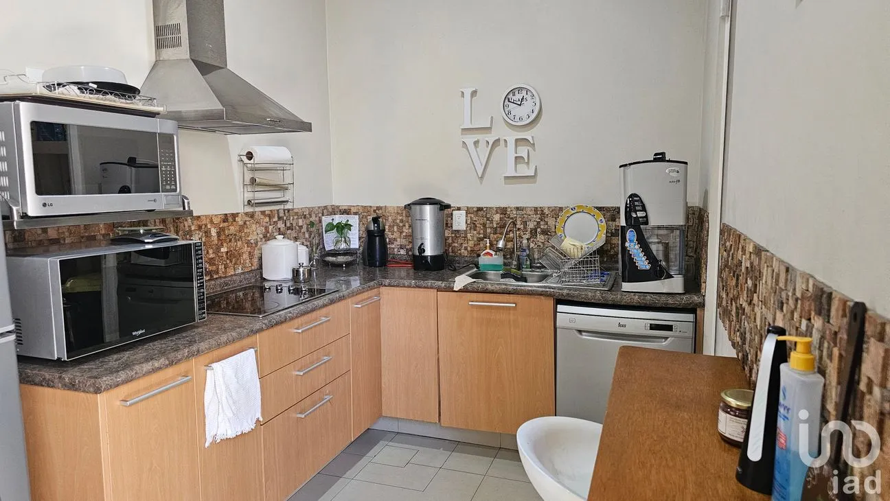 Edificio en Venta en Lomas de Cortes, Cuernavaca, Morelos | NEX-245124 | iad México | Foto 8 de 18