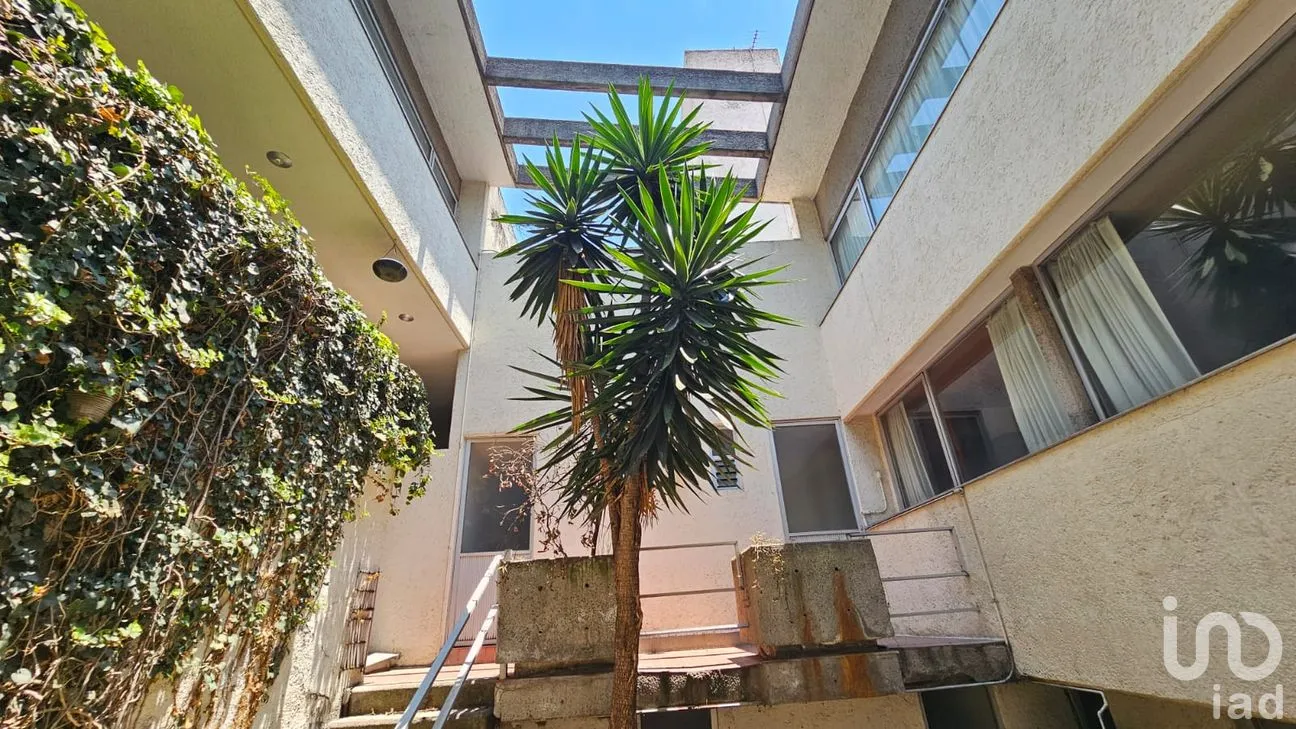 Casa en Venta en Pedregal de San Francisco, Coyoacán, Ciudad de México | NEX-250646 | iad México | Foto 2 de 45