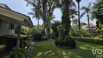 NEX-254479 - Casa en Venta, con 3 recamaras, con 3 baños, con 278 m2 de construcción.