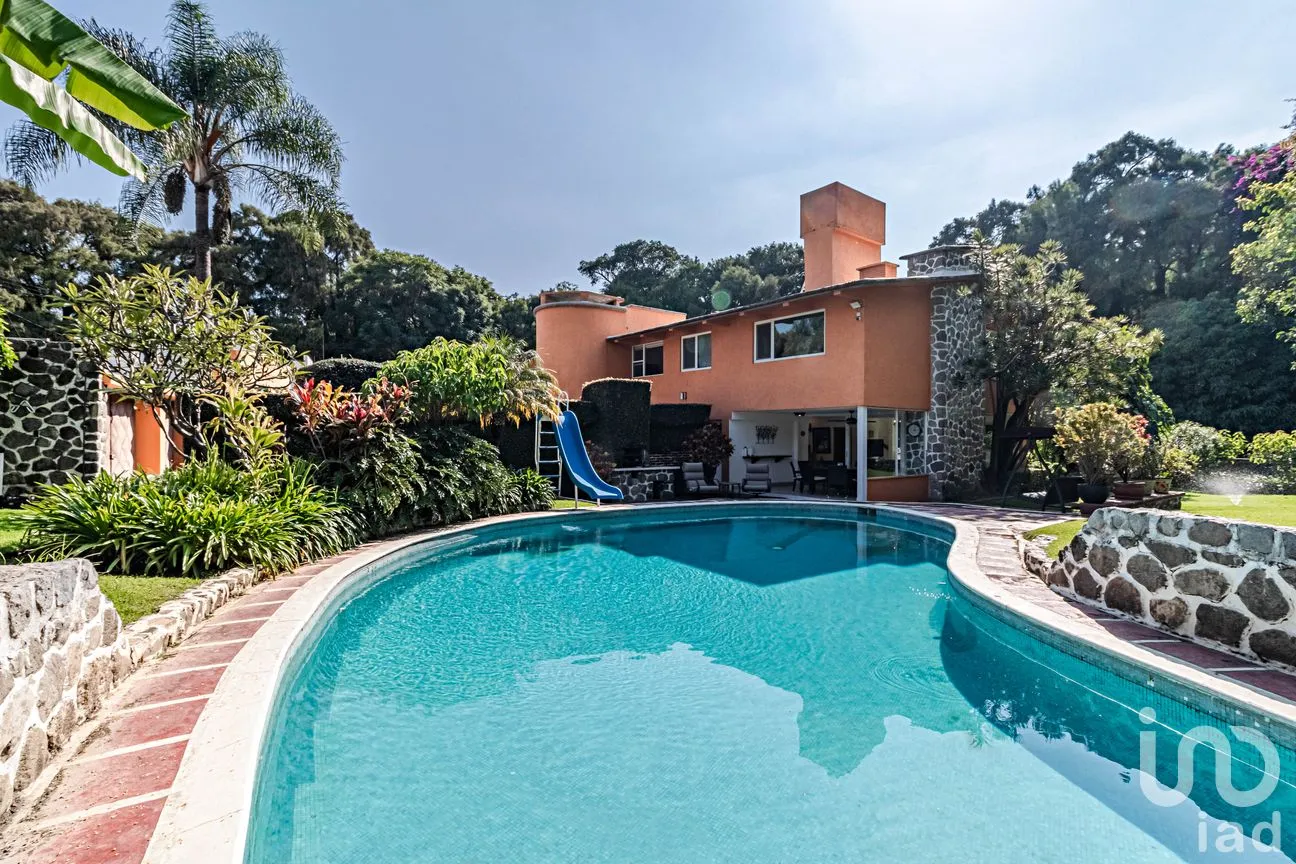 Casa en Venta en Rancho Cortes, Cuernavaca, Morelos | NEX-261388 | iad México | Foto 3 de 33