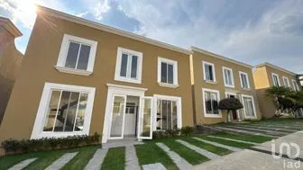 NEX-264010 - Casa en Venta, con 3 recamaras, con 2 baños, con 114 m2 de construcción.