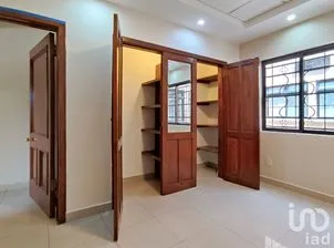 NEX-236065 - Oficina en Renta, con 5 recamaras, con 1 baño, con 115 m2 de construcción en Tacuba, CP 11410, Ciudad de México.
