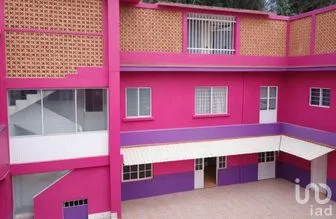 NEX-304276 - Edificio en Venta, con 10 recamaras, con 5 baños, con 787 m2 de construcción.