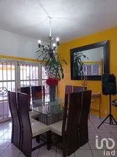 NEX-149327 - Casa en Venta, con 4 recamaras, con 5 baños, con 300 m2 de construcción en Lomas de Cortes, CP 62248, Morelos.