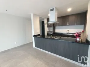 NEX-172427 - Departamento en Renta, con 2 recamaras, con 2 baños, con 125 m2 de construcción.
