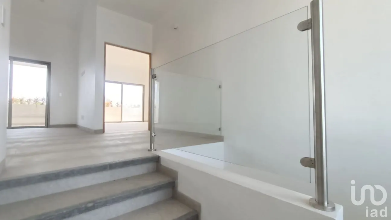 Casa en Venta en Paraíso Country Club, Emiliano Zapata, Morelos | NEX-196295 | iad México | Foto 7 de 57