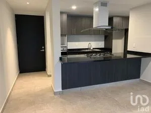 NEX-237786 - Departamento en Renta, con 2 recamaras, con 2 baños, con 125 m2 de construcción.
