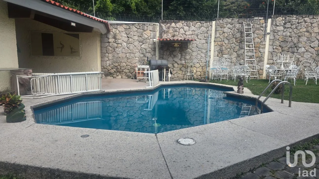 Casa en Venta en Maravillas, Cuernavaca, Morelos | NEX-237888 | iad México | Foto 3 de 17