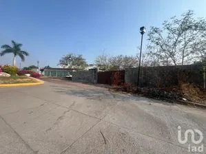 NEX-250841 - Terreno en Venta en Tequesquitengo, CP 62915, Morelos.