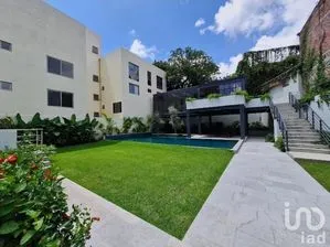 NEX-255569 - Departamento en Venta, con 2 recamaras, con 2 baños, con 125 m2 de construcción.