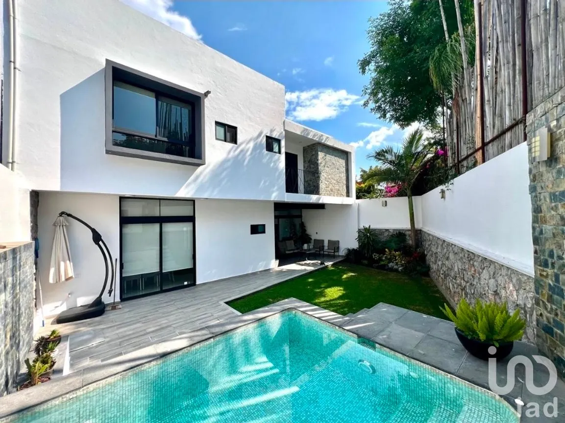 Casa en Venta en Las Fincas, Jiutepec, Morelos | NEX-265861 | iad México | Foto 1 de 21