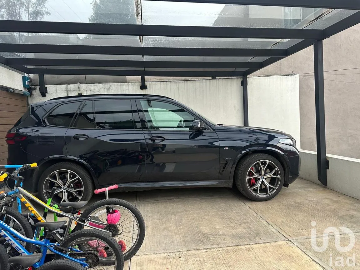 Casa en Venta en Bosques de la Herradura, Huixquilucan, México | NEX-250502 | iad México | Foto 2 de 39