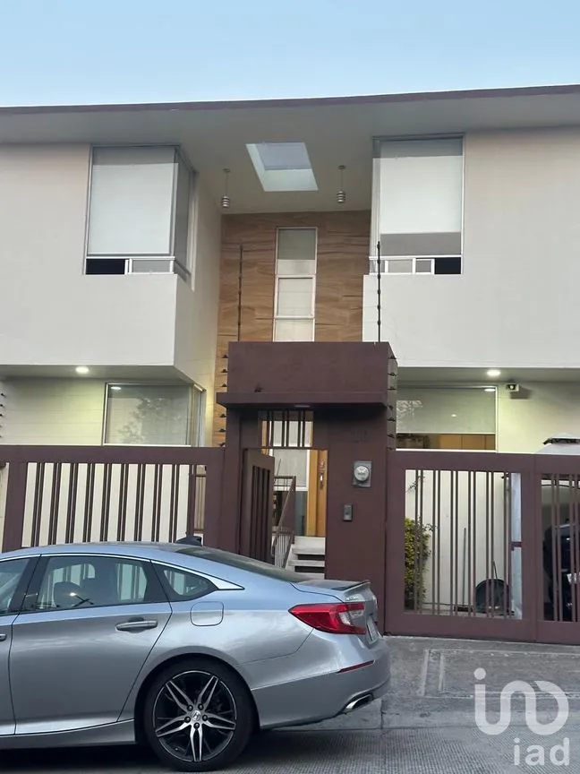Casa en Venta en Lomas Verdes 6a Sección, Naucalpan de Juárez, México | NEX-287197 | iad México | Foto 2 de 26