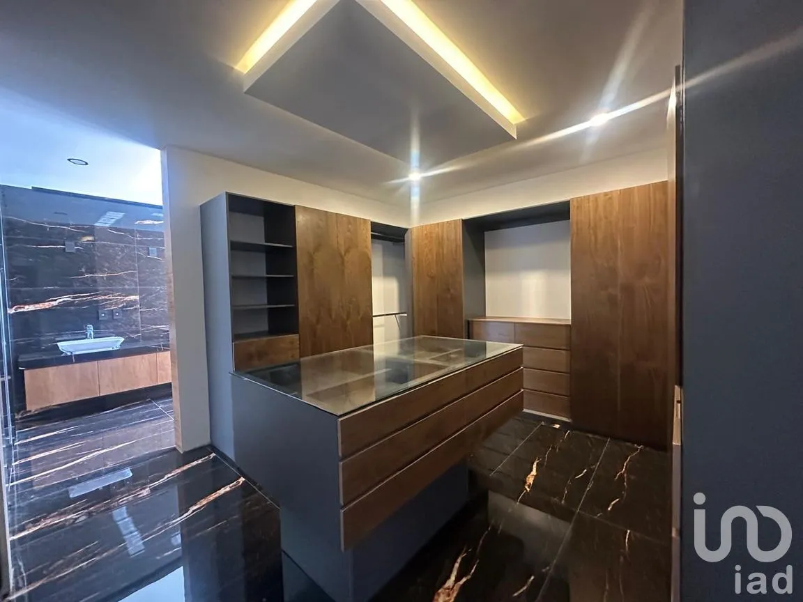 Casa en Venta en Lomas Verdes 6a Sección, Naucalpan de Juárez, México | NEX-304091 | iad México | Foto 16 de 37