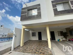 NEX-184633 - Casa en Venta, con 3 recamaras, con 2 baños, con 85 m2 de construcción en Ciudad del Sol, CP 76116, Querétaro.