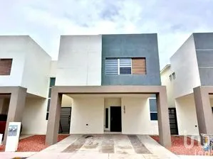 NEX-235240 - Casa en Renta, con 3 recamaras, con 3 baños, con 180 m2 de construcción en Bárcena Residencial, CP 32546, Chihuahua.