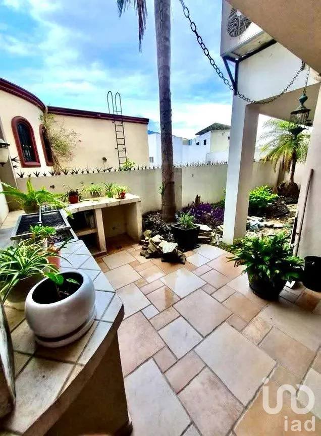 Casa en Renta en Jardines del Paseo, Monterrey, Nuevo León | NEX-264532 | iad México | Foto 8 de 17