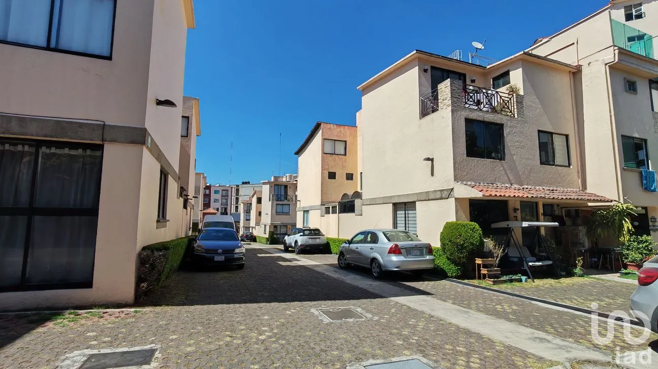 Casa en Venta en Granjas Navidad, Cuajimalpa de Morelos, Ciudad de México | NEX-151933 | iad México | Foto 2 de 32