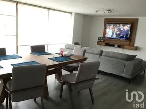 NEX-183757 - Departamento en Venta, con 3 recamaras, con 2 baños, con 175 m2 de construcción.