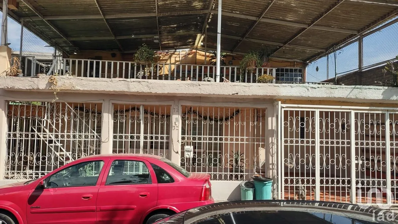 Casa en Venta en Santa Cruz Meyehualco, Iztapalapa, Ciudad de México | NEX-195024 | iad México | Foto 2 de 11