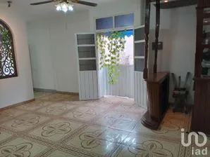 NEX-195368 - Departamento en Renta, con 3 recamaras, con 1 baño, con 82 m2 de construcción en Centro (Área 3), CP 06020, Ciudad de México.