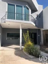 NEX-218080 - Casa en Venta, con 3 recamaras, con 3 baños, con 225 m2 de construcción en Rincón del Campestre, CP 37138, Guanajuato.