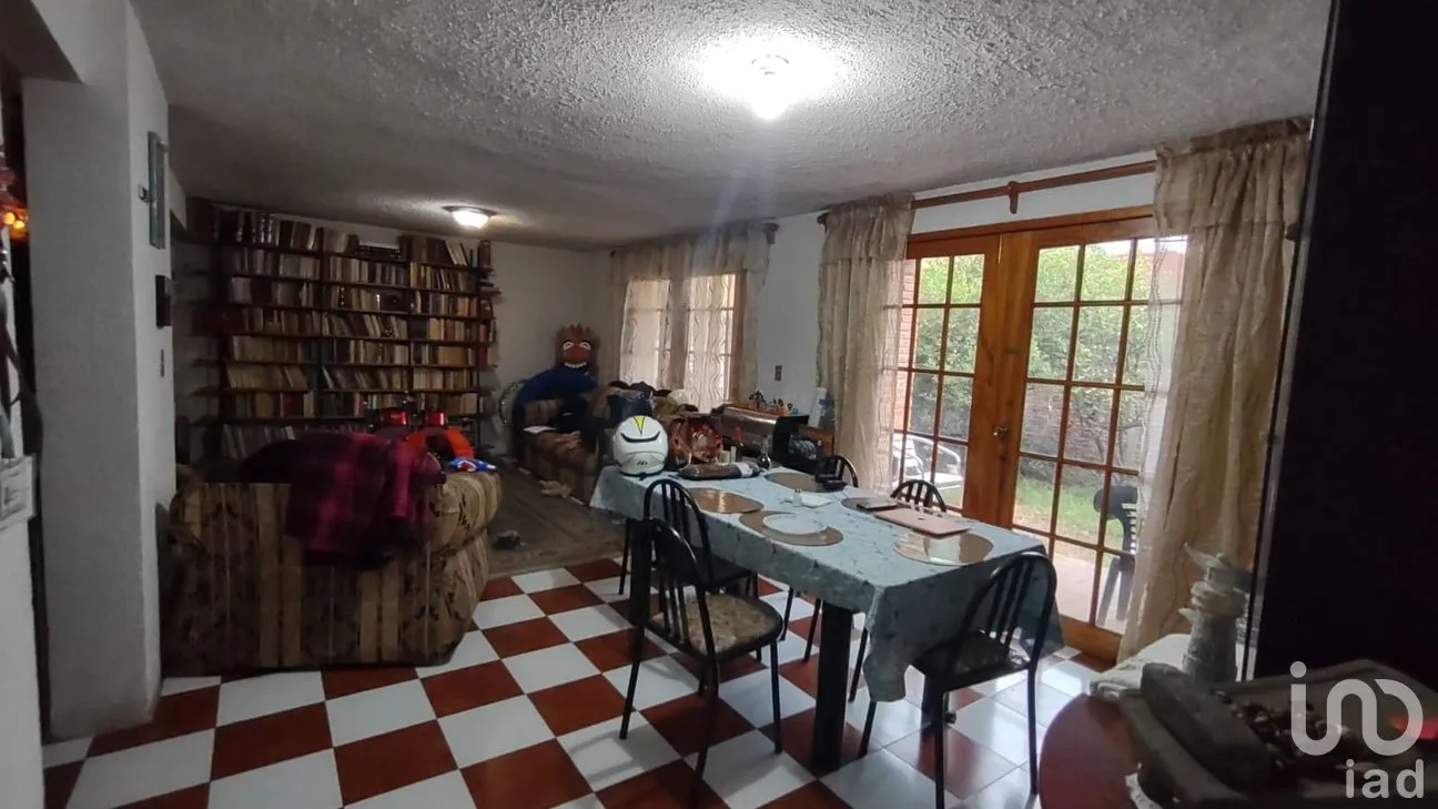 Casa en Venta en Santa Cruz Chavarrieta, Xochimilco, Ciudad de México | NEX-251041 | iad México | Foto 2 de 15