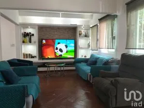 NEX-259779 - Casa en Venta, con 4 recamaras, con 3 baños, con 222 m2 de construcción.