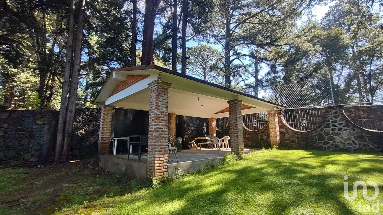 Casa en Venta en Tres Marías, Huitzilac, Morelos | NEX-262120 | iad México | Foto 2 de 22