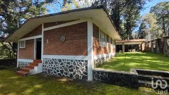 NEX-262120 - Casa en Venta, con 2 recamaras, con 1 baño, con 120 m2 de construcción.