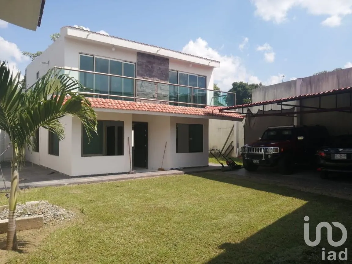 Casa en Venta en Adolfo López Mateos, Comalcalco, Tabasco | NEX-287439 | iad México | Foto 2 de 15