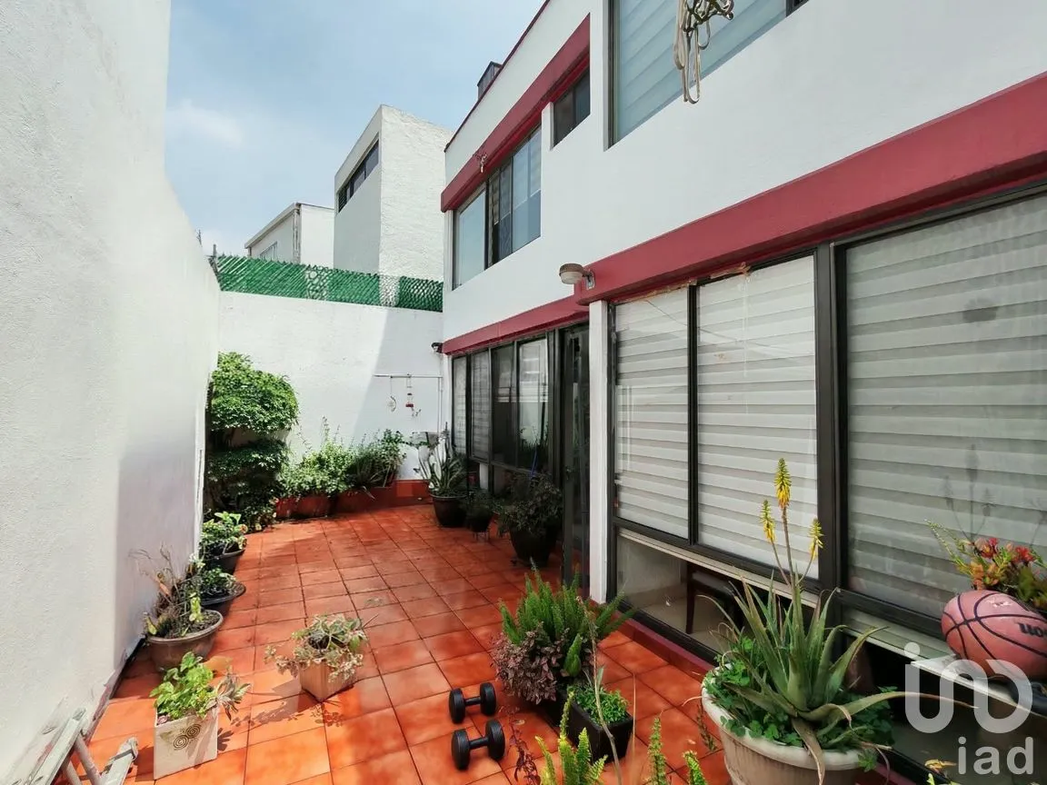 Casa en Venta en Campestre Churubusco, Coyoacán, Ciudad de México | NEX-307436 | iad México | Foto 9 de 22