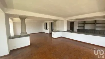 NEX-148420 - Departamento en Venta, con 3 recamaras, con 2 baños, con 318 m2 de construcción.
