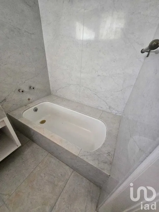 Casa en Venta en Lomas Altas, Miguel Hidalgo, Ciudad de México | NEX-271126 | iad México | Foto 17 de 32