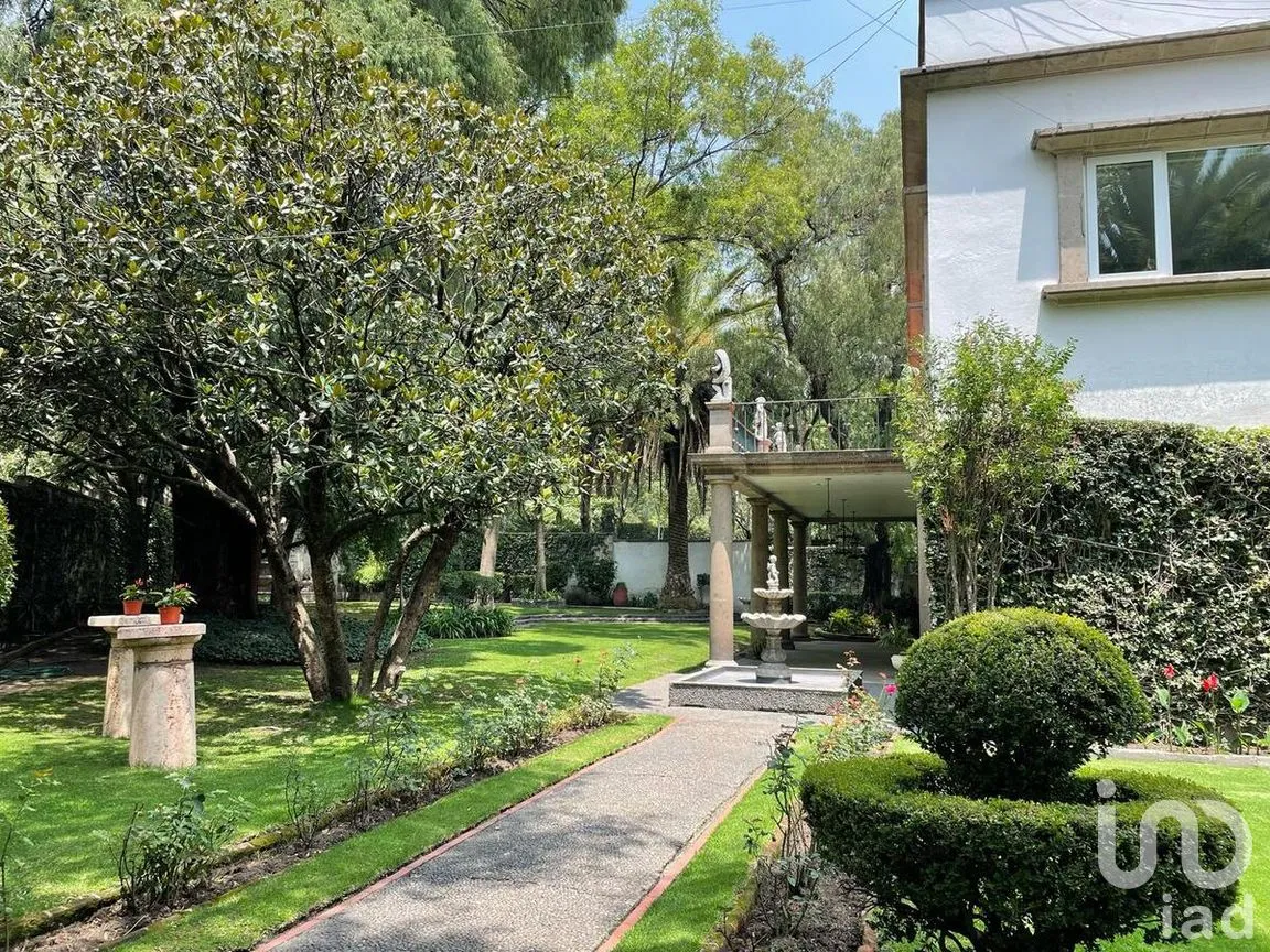 Casa en Venta en Lomas de Chapultepec II Sección, Miguel Hidalgo, Ciudad de México | NEX-276897 | iad México | Foto 2 de 16