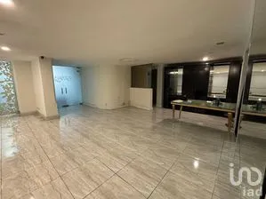 NEX-290465 - Local en Venta, con 160 m2 de construcción en Lomas de Tecamachalco, CP 53950, Estado de México.
