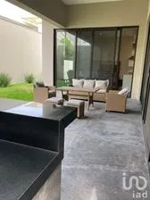 NEX-229068 - Casa en Venta, con 4 recamaras, con 4 baños, con 528 m2 de construcción en Del Valle, CP 66220, Nuevo León.